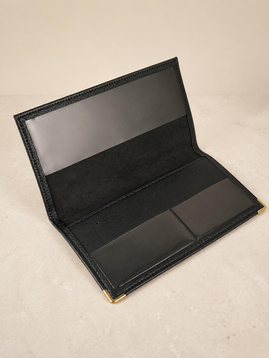 Porte-chéquier femme en cuir de vachette noir