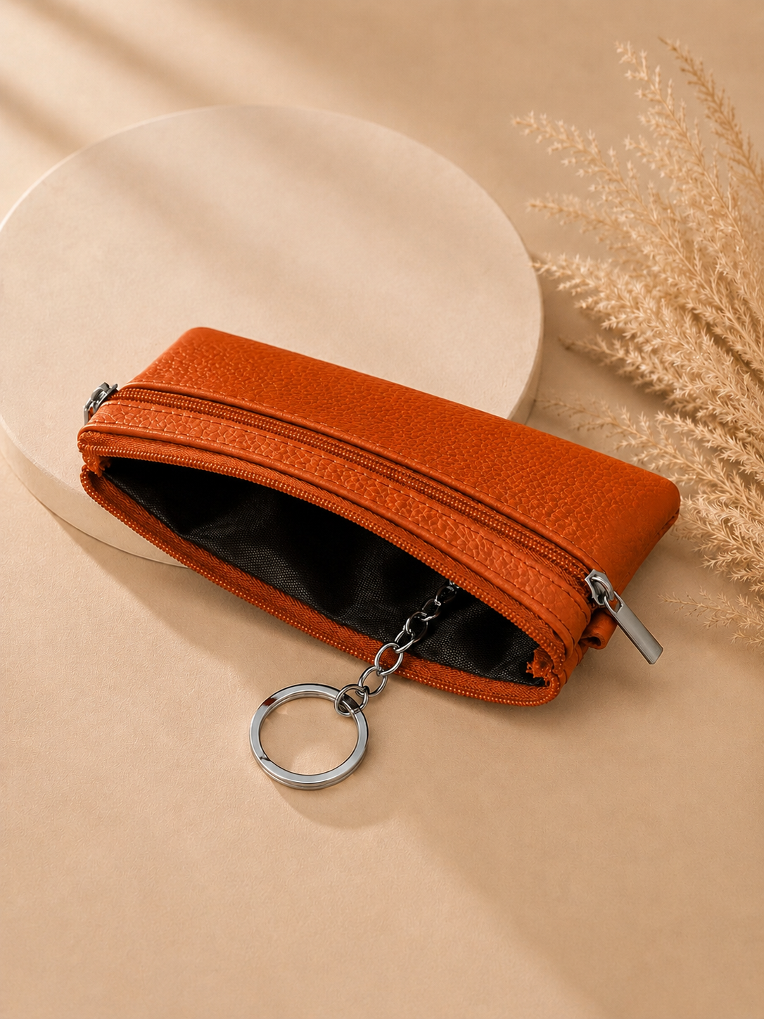 Porte-monnaie femme en cuir grainé marron cognac