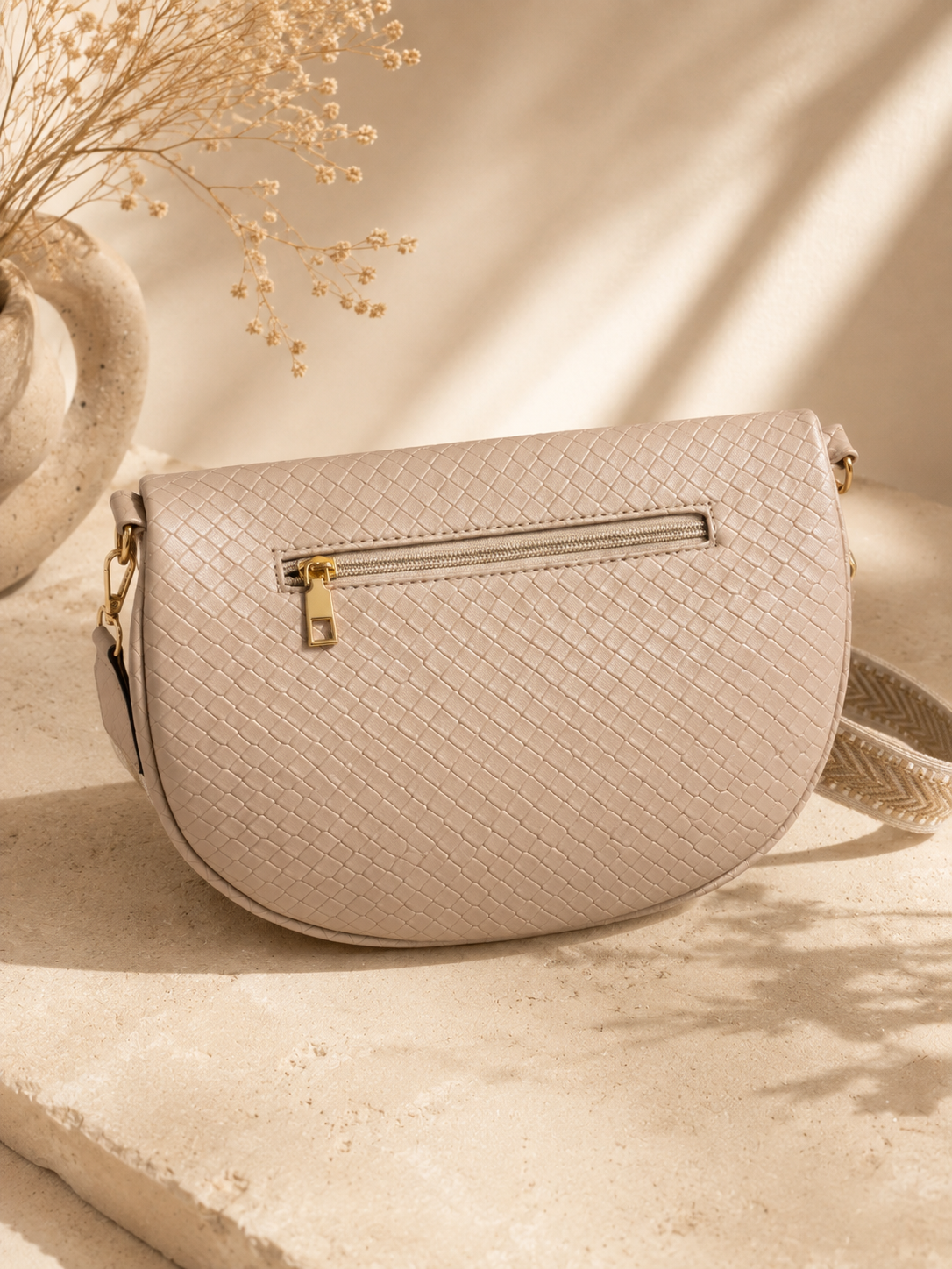 Sac banane femme XL en cuir tressé beige nude – Porte-monnaie assorti – Bandoulière interchangeable