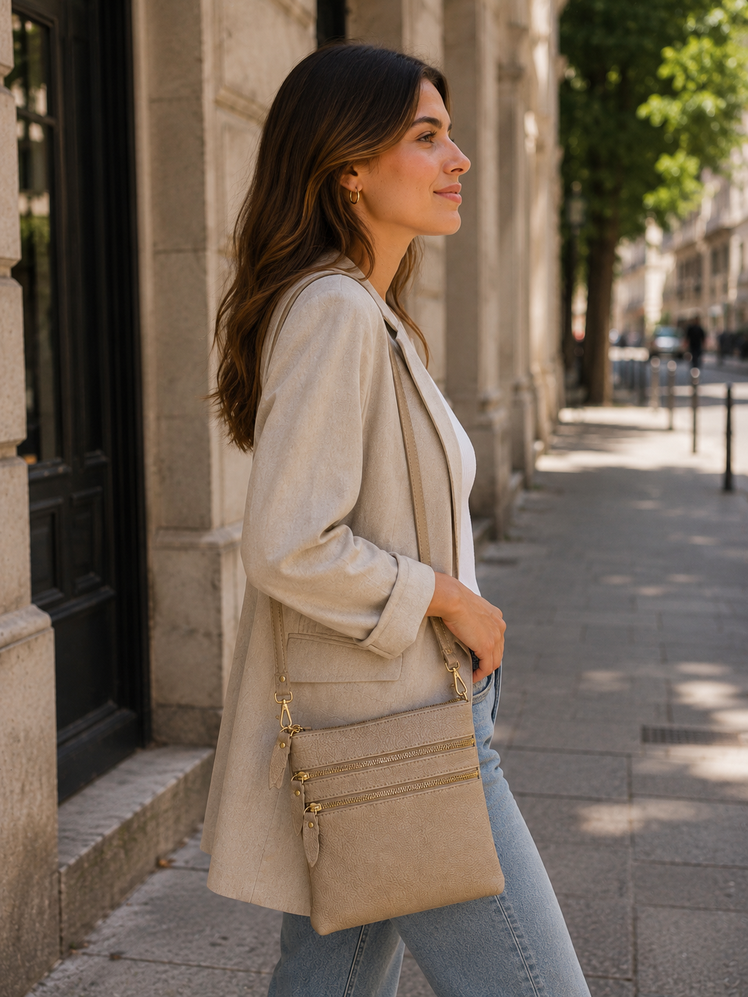 Sac pochette femme en cuir doré