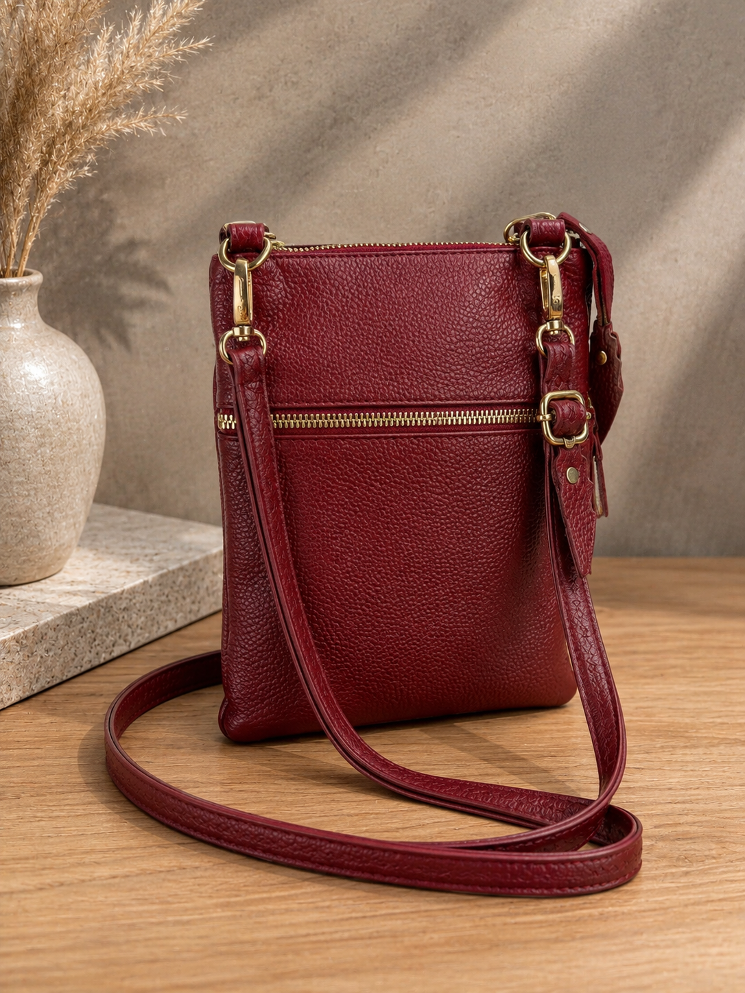 Sac pochette femme en cuir rouge bordeaux