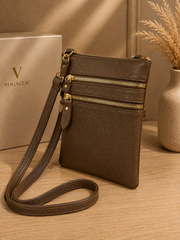 Sac pochette femme en cuir beige taupe