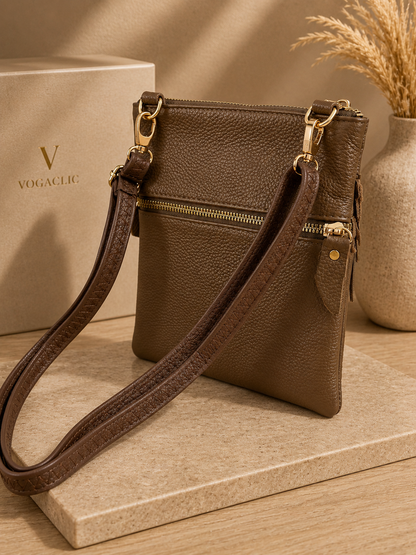 Sac pochette femme en cuir beige taupe