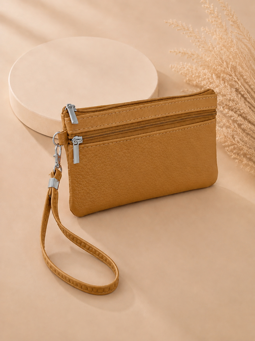 Porte-monnaie femme en cuir grainé beige camel