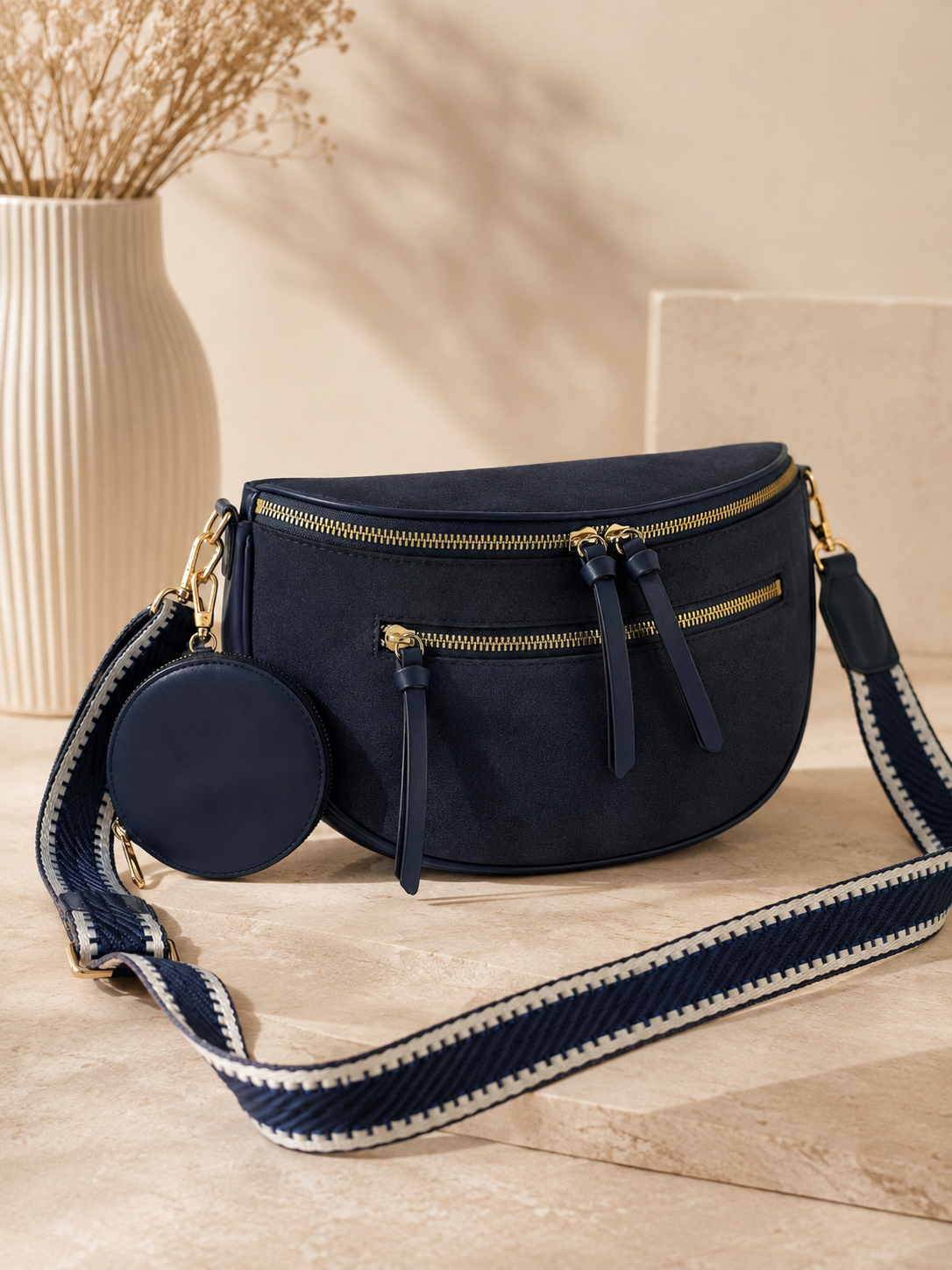 Sac banane femme XL bi-matière en daim bleu marine – Porte-monnaie assorti – Bandoulière interchangeable