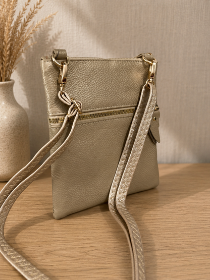 Sac pochette femme en cuir doré