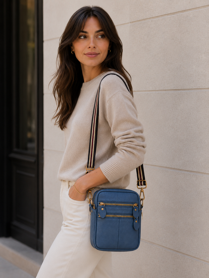 Sac téléphone femme en cuir bleu azur